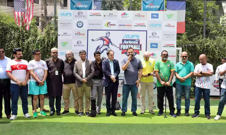 ফুটবল বাংলাদেশ, ব্রাজিল ও আর্জেন্টিনার বন্ধুত্ব আরও দৃঢ় করছে ছবি : সংগৃহীত বাসস