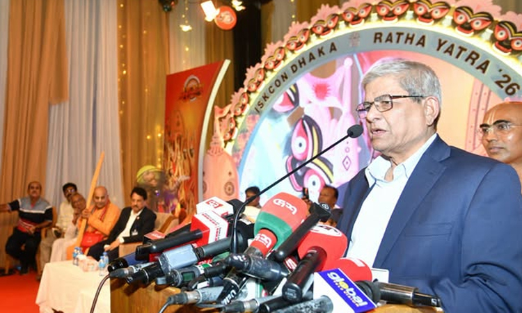 রথযাত্রা মহোৎসবের উদ্বোধন : সম্প্রীতি ও ঐক্যের আহ্বান স্থানীয় সরকার মন্ত্রীর বৃহস্পতিবার রাজধানীর স্বামীবাগ আশ্রমে শ্রী শ্রী জগন্নাথদেবের রথযাত্রা মহোৎসব ২০২৬-এর উদ্বোধনী অনুষ্ঠান বক্তব্য দেন স্থানীয় সরকার মন্ত্রী মির্জা ফখরুল ইসলাম আলমগীর। ছবি : বিএনপি মিডিয়া সেল