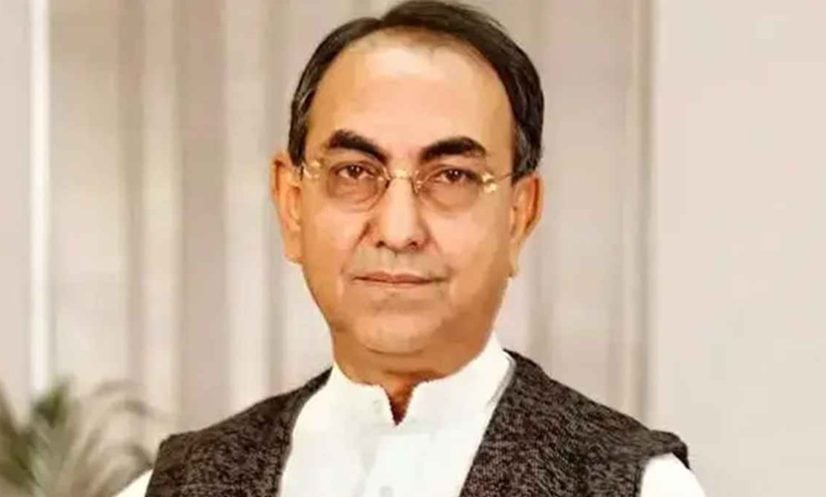 স্বাস্থ্য পরীক্ষার জন্য মালয়েশিয়া যাচ্ছেন মির্জা আব্বাস Mirza Abbas 1 826x497 2