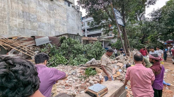 মিরপুরে স্বাস্থ্যকেন্দ্রে তাণ্ডব: দুই ট্রাক মালামাল উদ্ধার, গ্রেপ্তার ৯ Resize 600x400x1x0image 313297 1790484352bdjournal A3vcke