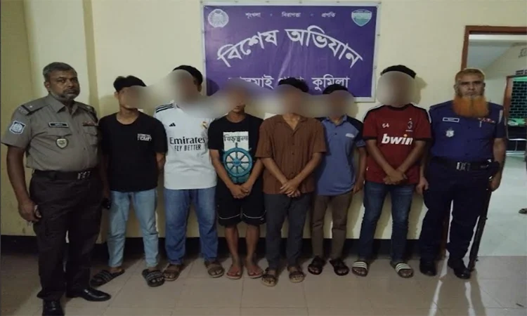 ধারাবাহিক অভিযানে কুমিল্লায় কমেছে কিশোর গ্যাংয়ের দৌরাত্ম্য ; জনমনে স্বস্তি